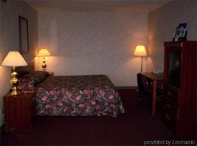 Sunflower Inn & Suites - Garden City Pokój zdjęcie